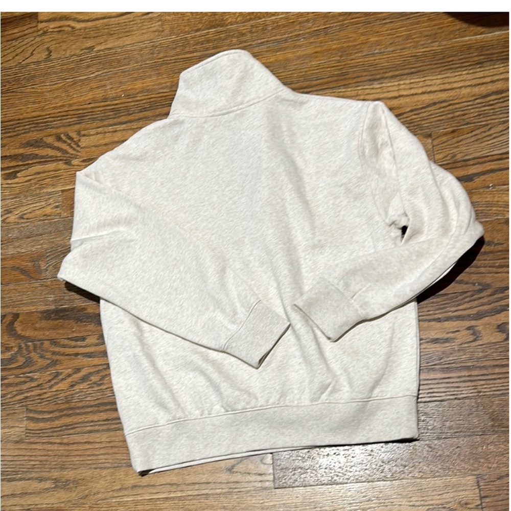 Women’s Light Gray Sweater - Picture 4 of 4